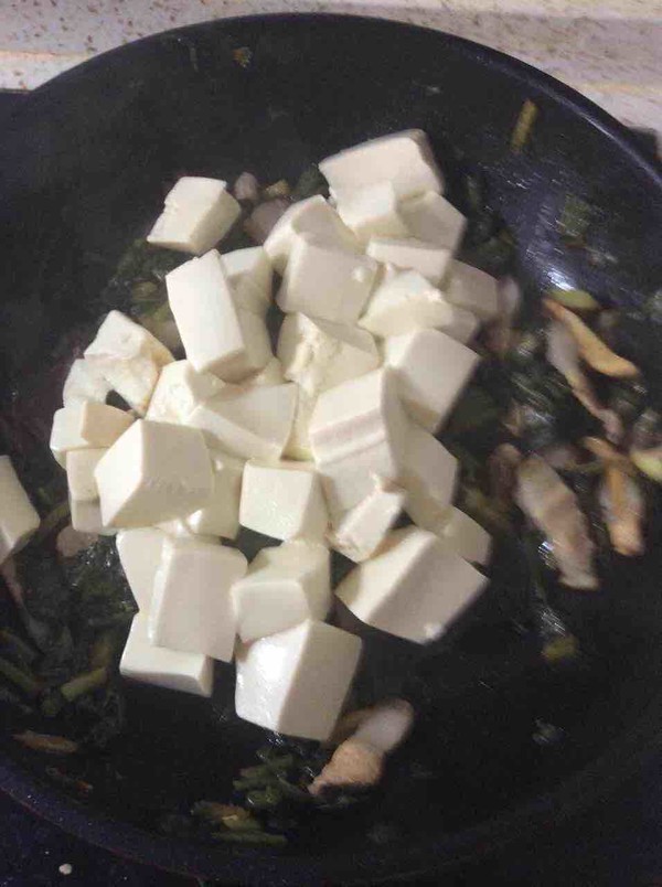 “它”被称为“蔬菜之王”，钙是牛肉的3倍！大雪都冻不死