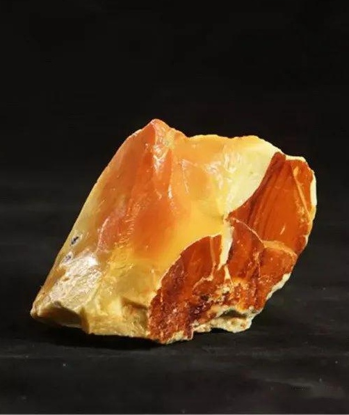 各地玉石的鉴别与特征,玉石的种类及特征及鉴别方法