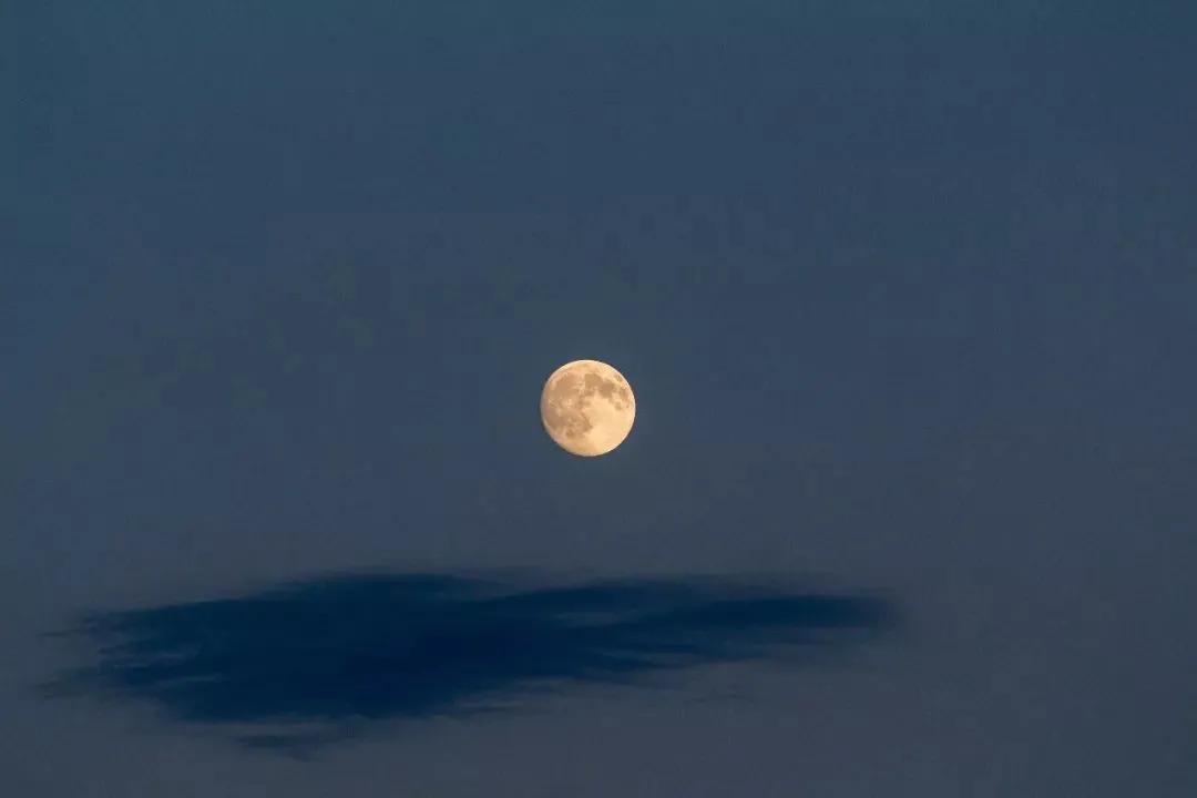 中秋没有月亮怎么拜月,中秋赏月没有月亮