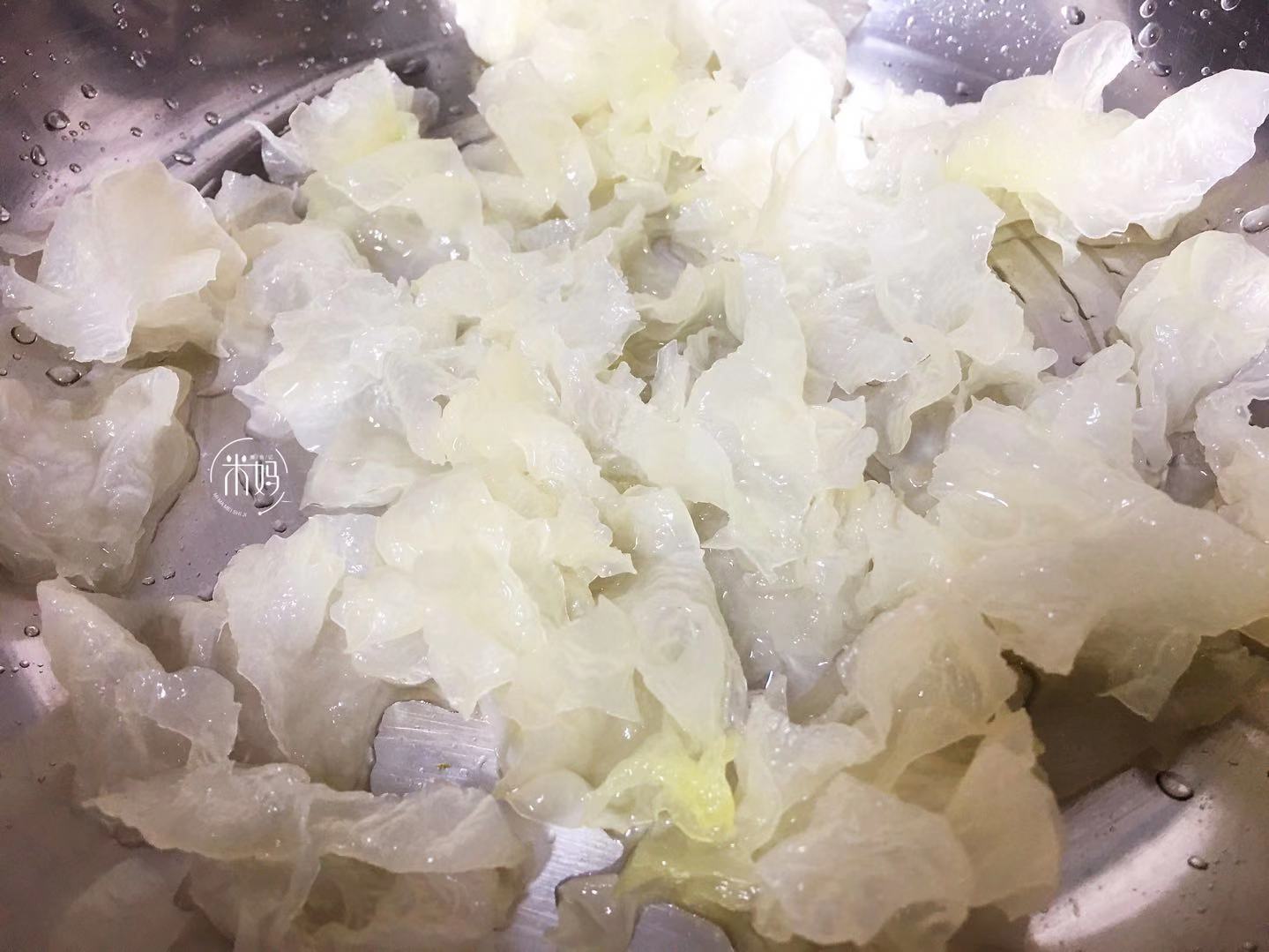 中秋过后喝什么汤不易感冒,秋天喝这锅汤营养丰富又健康