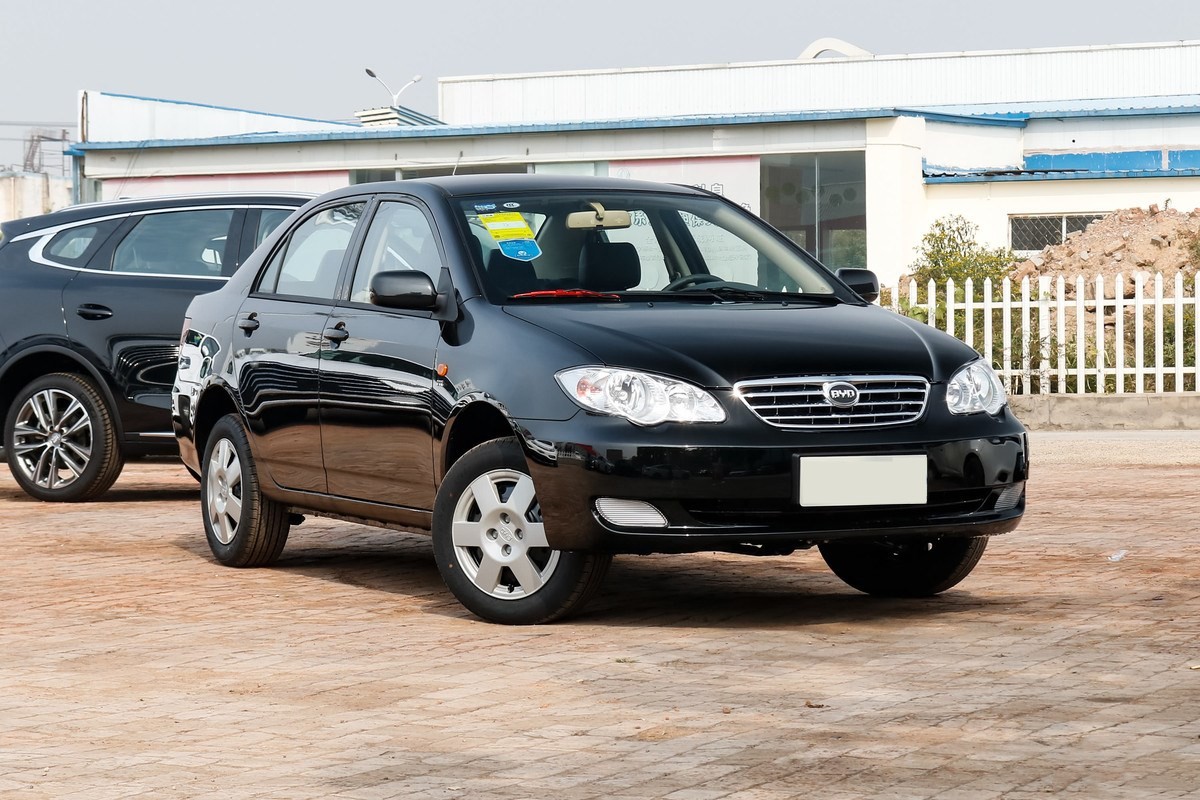 6-7万既省油而不输动力的车哪款好,6到10万买这5款车省油耐造