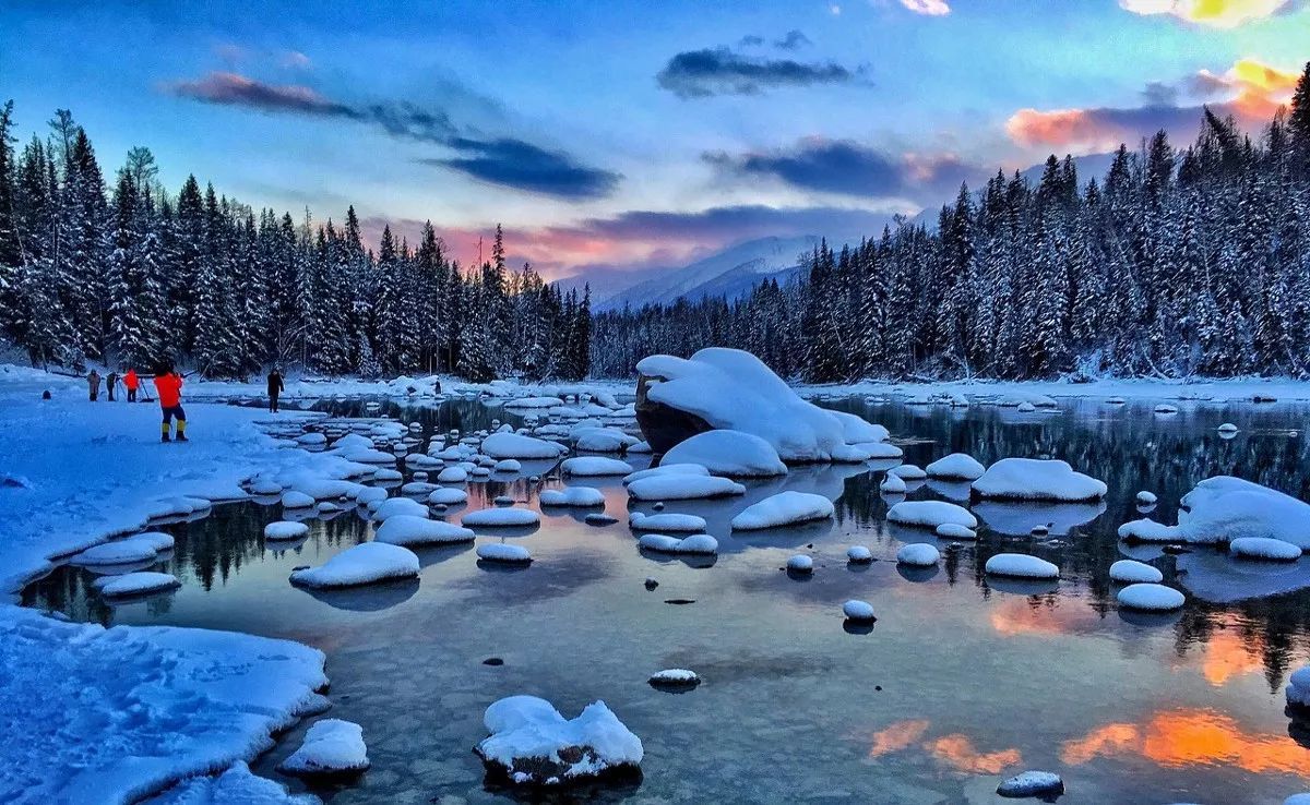 全新疆自驾游路线推荐,南北疆大环线自驾游线路推荐