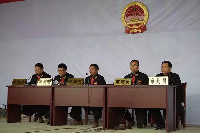 上蔡公开宣判5起案件