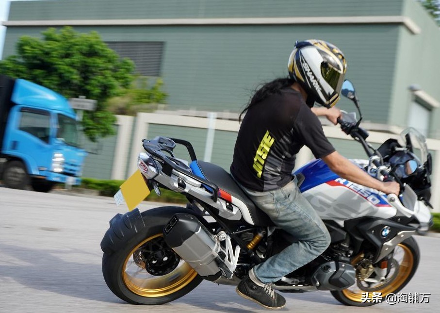 宝马2022款r1250gs,宝马2020r1250gshp