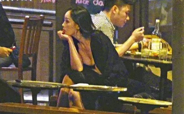 钟镇涛章小蕙背后的故事,章小蕙钟镇涛格局