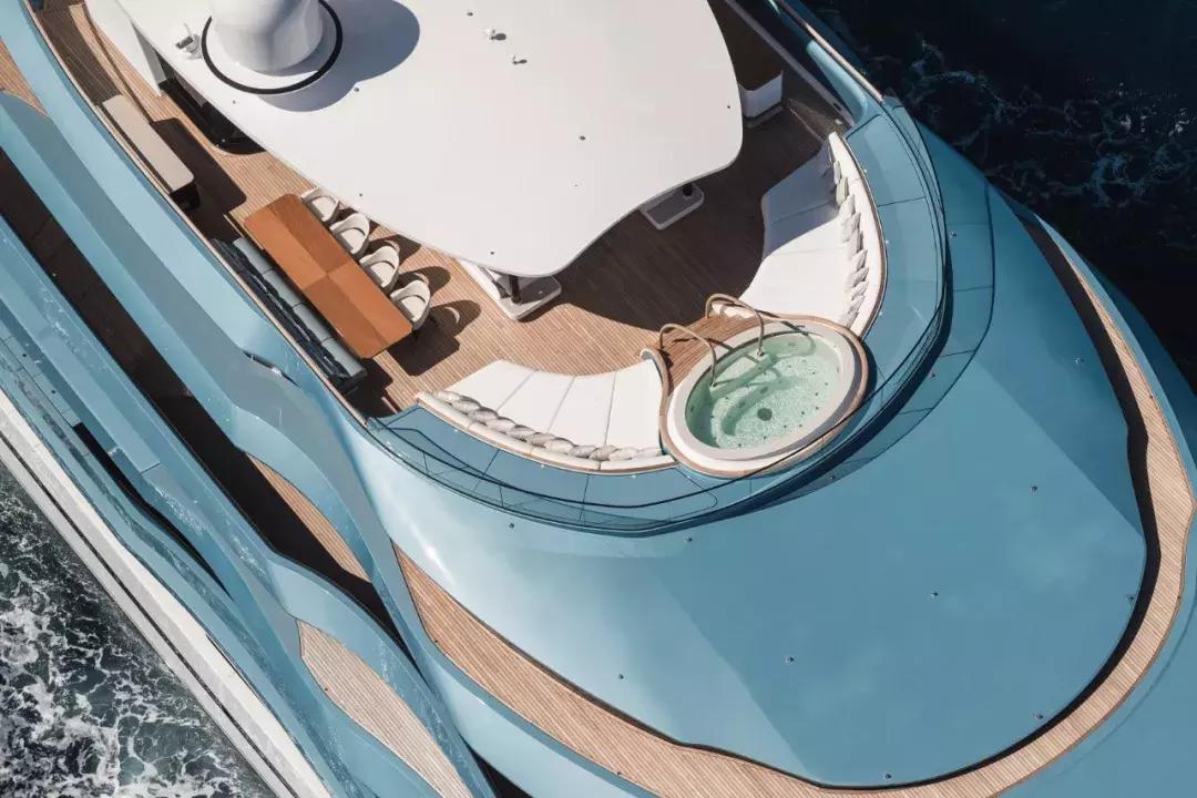 最豪华游艇别墅,一艘超级游艇多少钱