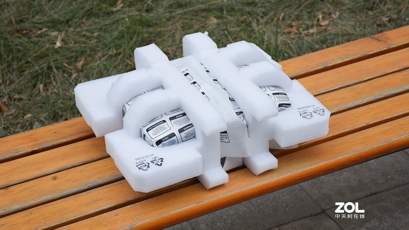 数字化办公场景体验,明基e580智能投影机