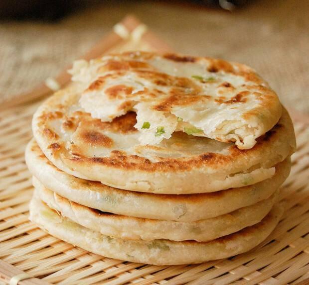 用电饼铛烙饼不塌陷的窍门,用电饼铛烙饼怎么才能烙松软了