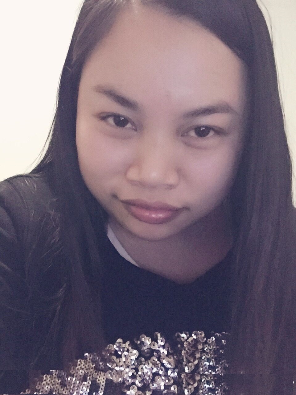 从国内教师到国外修脚师，美国疫情风暴下，凤姐如今怎么样了？