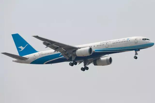 波音757为什么叫空中美男子,波音757最新模型