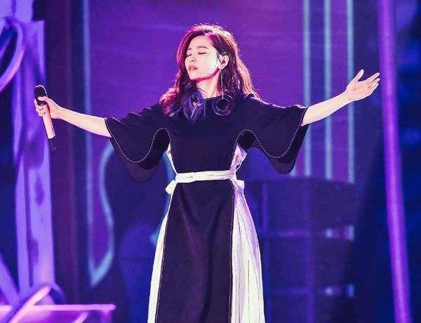 张靓颖为爱痴狂,张靓颖这首歌引起多少人共鸣