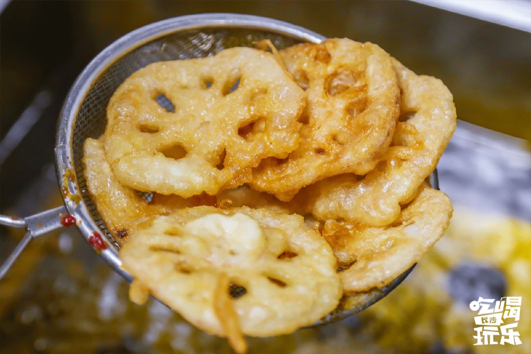 长沙最好吃的炸物店,长沙生意超火爆的油炸店