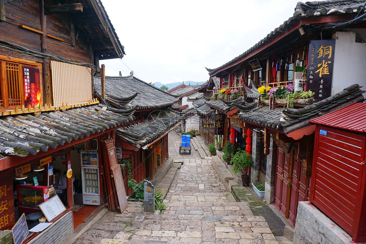 到丽江旅游,这9大必去的当地景点让你领略云南独特的风情