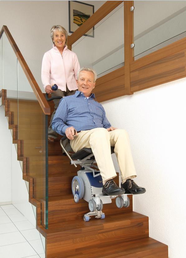 德国进口拉货爬楼机多少钱,德国爬楼机