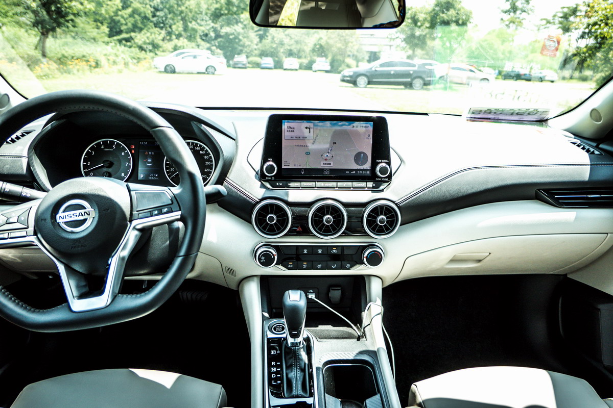 手动挡和自动挡的哪个驾驶体验好,手动挡和自动挡哪一个比较好