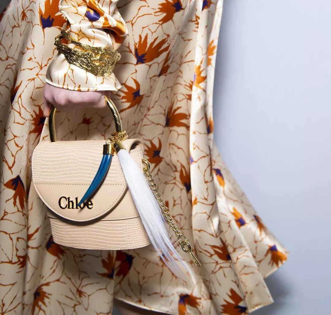 今年超流行的8款包包你入手了吗,好看还不贵这几款包包值得你入手