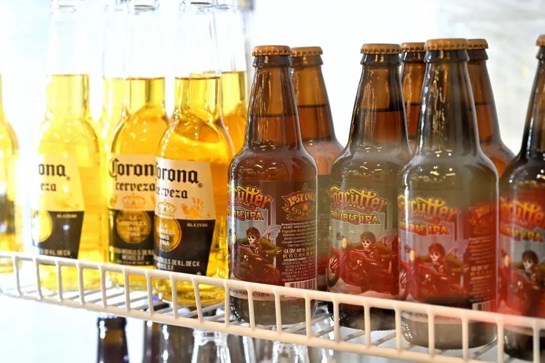 精酿啤酒吧+休闲中式简餐店+便利店，济南这处多功能休闲会客厅太出圈了