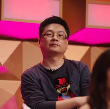 六位乐评人和你聊聊“黑化”的张艺兴《HONEY》