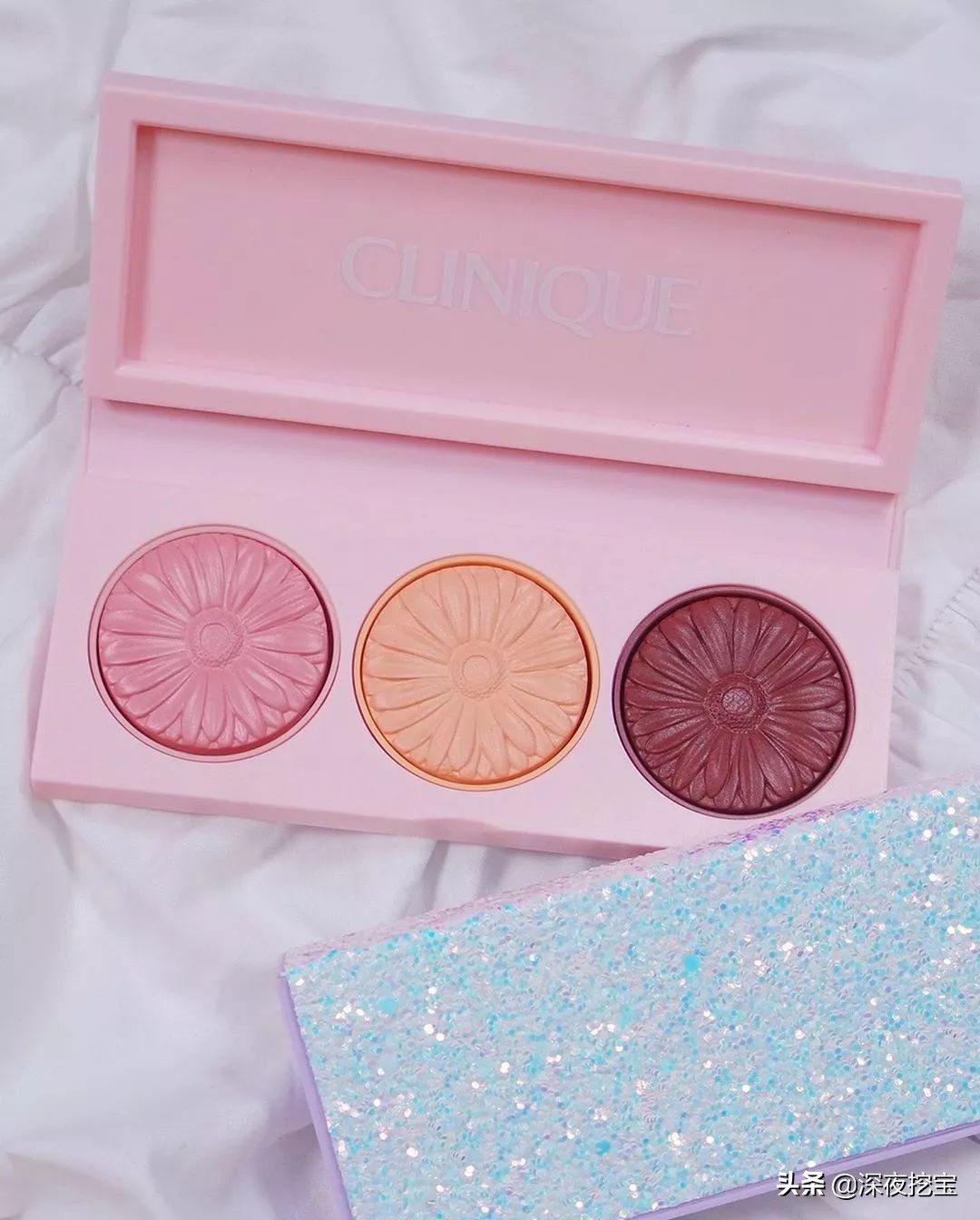 圣诞限定彩妆排行榜第一,盘点大牌彩妆圣诞限量版