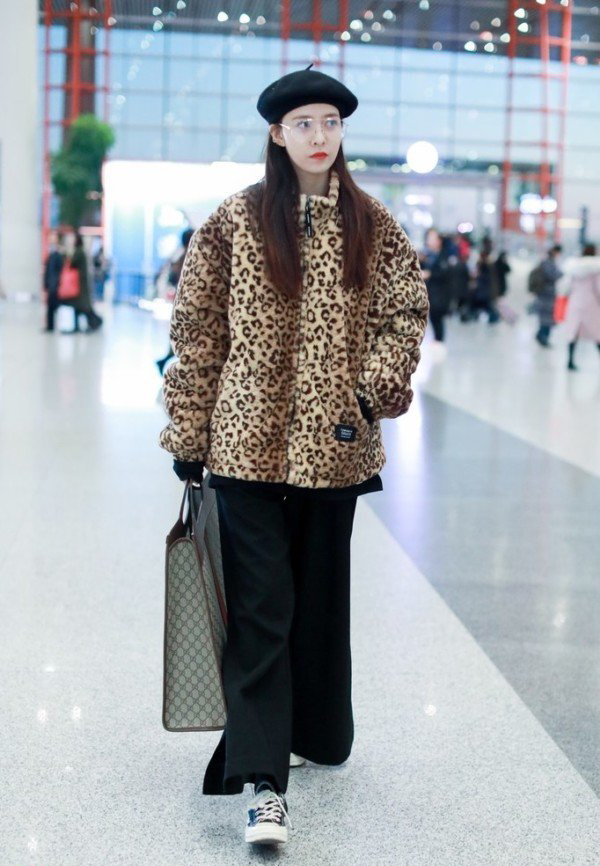 欧阳娜娜宋祖儿穿的潮流牌子,宋祖儿匡威