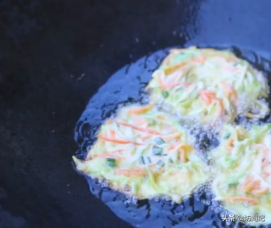 佛手瓜是一种清香美味的瓜类食物,有一种瓜叫做佛手瓜