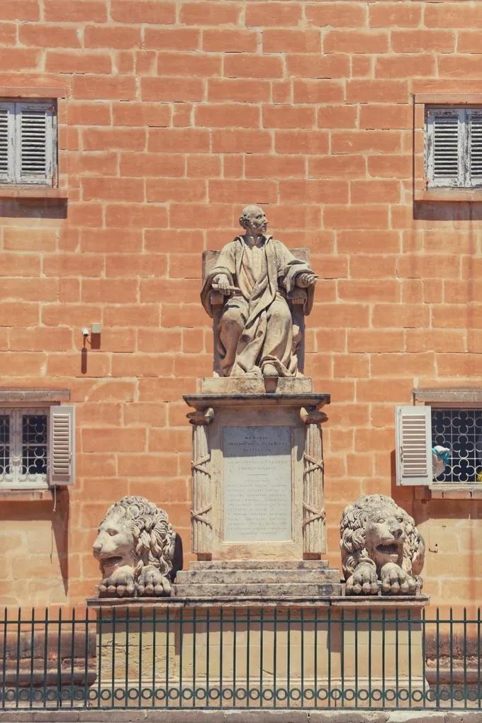 马耳他地中海迷人蓝色海水,地中海明珠马耳他视频