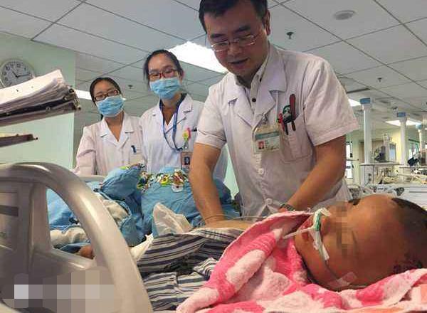 被蜜蜂蛰了100多针的女孩后续,小女孩被蜜蜂蛰了