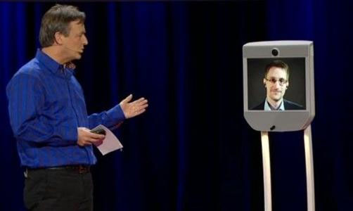 逃亡到俄罗斯7年的*诺斯**登，如今过得怎么样？美军真的不会报复？