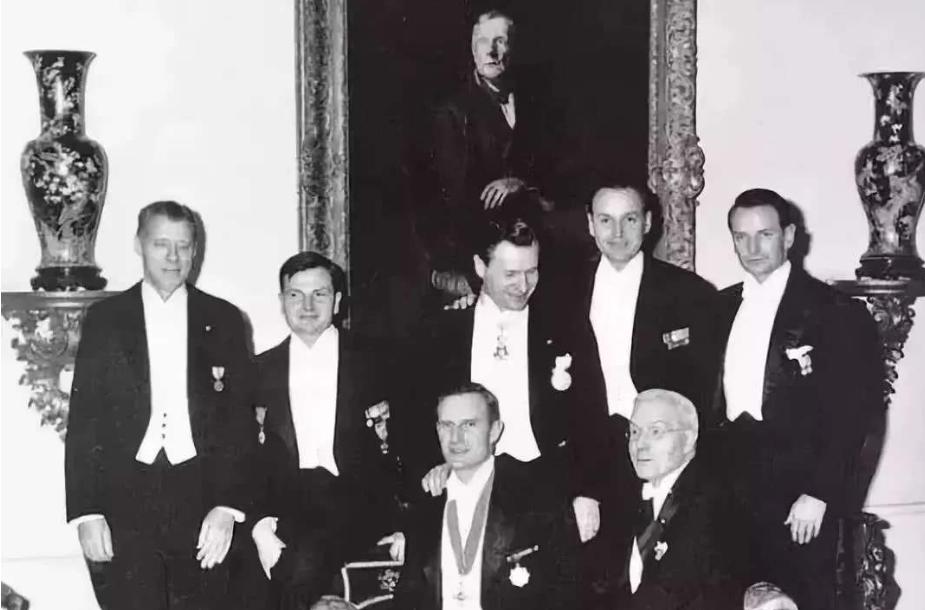 洛克菲勒辉煌事迹,洛克菲勒身价4000亿美元