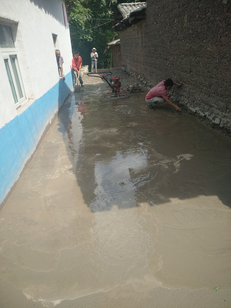 四川会东大梨树村,会东松坪镇大梨树村