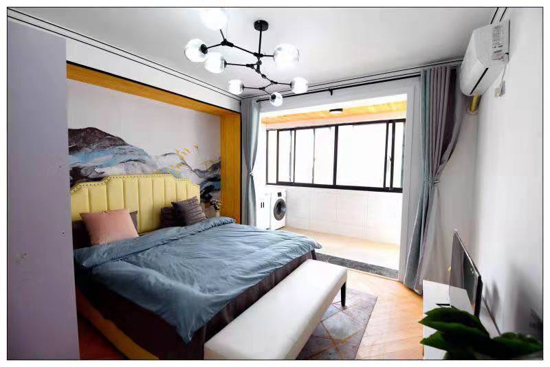 房咖荟和万合群盟成功举办学区房看房游学活动