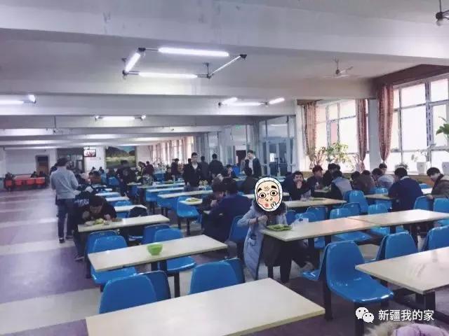 校园美食节登上热搜，*疆新**师范大学没想到你是这样的