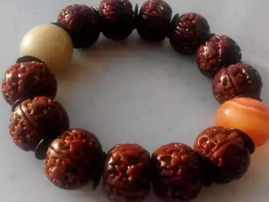 金刚菩提如果盘黑怎么处理,金刚菩提黑了还可以继续盘吗