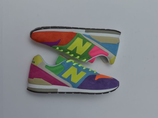 健身鞋女款2022新款百搭潮流,减震跑步鞋女款boost底