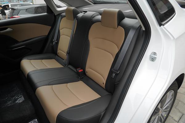 雪佛兰科鲁泽值得购买么,雪佛兰科鲁泽为什么降价这么厉害