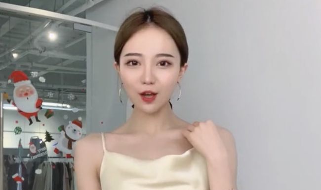 网红项思醒订婚对象是谁,网红项思醒隐瞒男友与富二代结婚