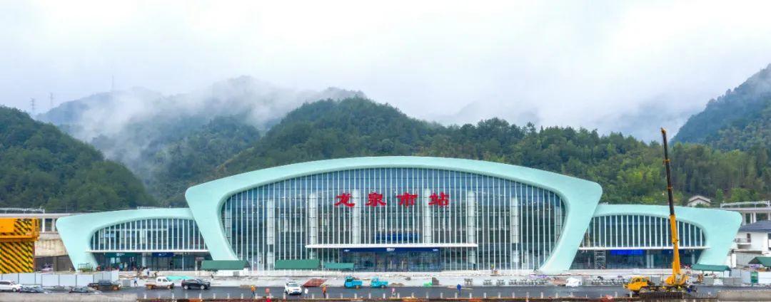 衢宁铁路遂昌到杭州多长时间,衢宁铁路庆元至杭州直达吗