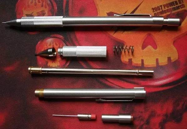 为什么自己买不上去新鲜的画材,廉价画材