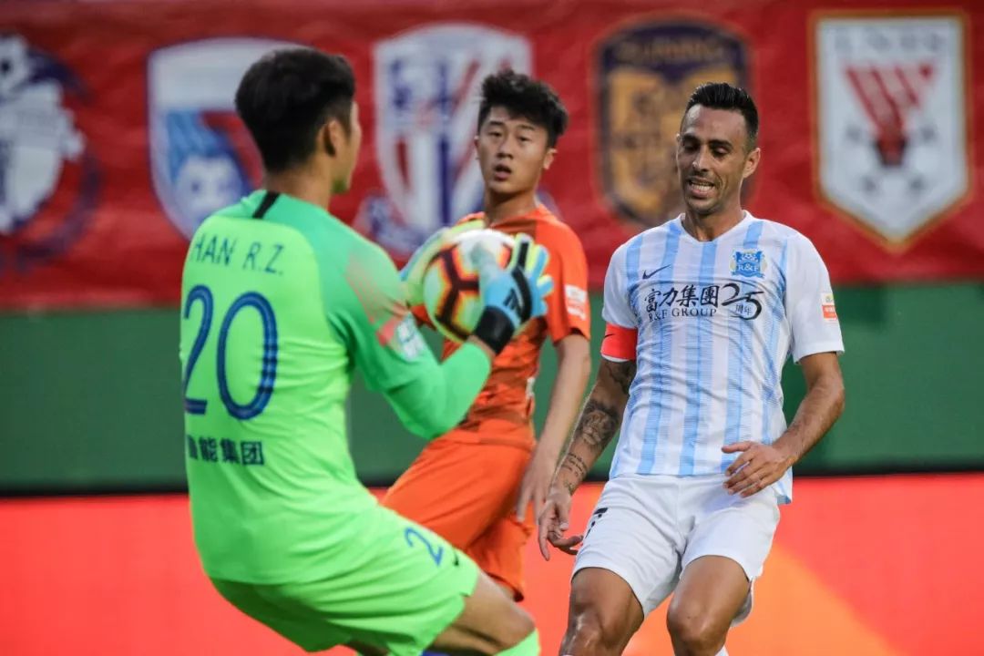 拼到最后！扎哈维平个人单季进球纪录