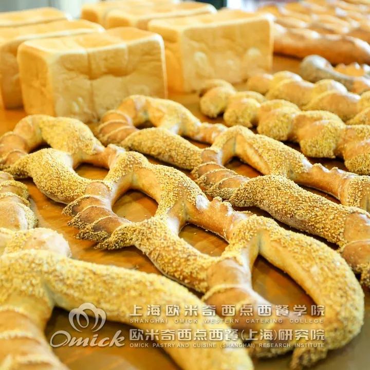 欧米奇专业西点培训,上海欧米奇西点西餐学院