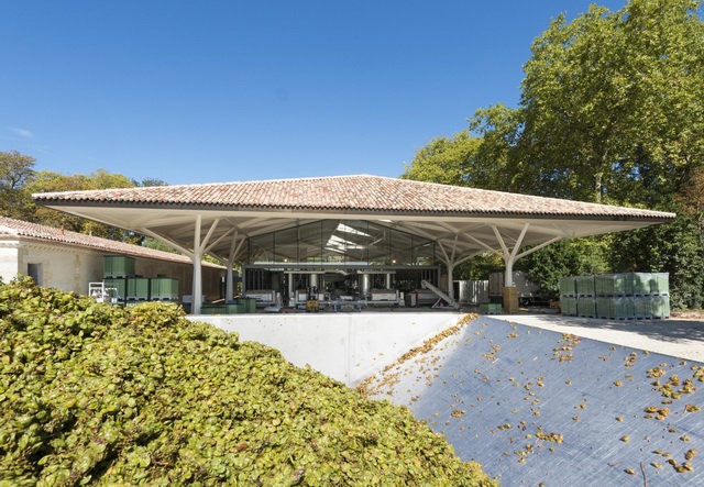 玛歌酒庄变化,玛歌酒庄城堡内部