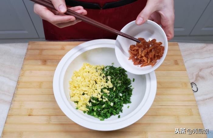 不用鸡蛋的素饺子怎么做,三鲜馅饺子怎么做最简单