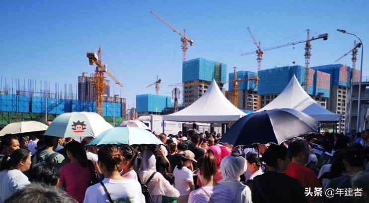 郑州宜家春节人多不,宜家家居人满为患