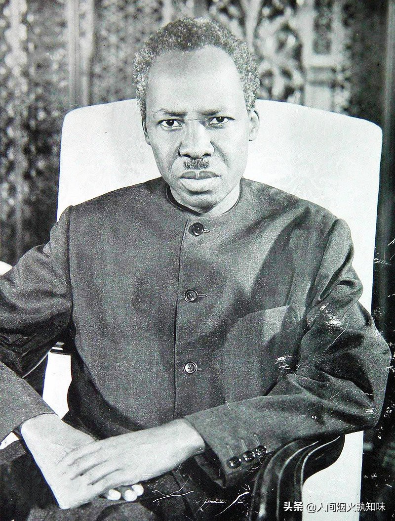 坦桑尼亚总统尼雷尔时期的参谋长,坦桑尼亚对尼雷尔的评价