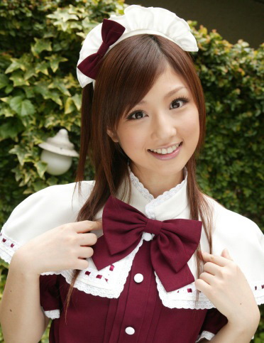 小仓优子早期写真