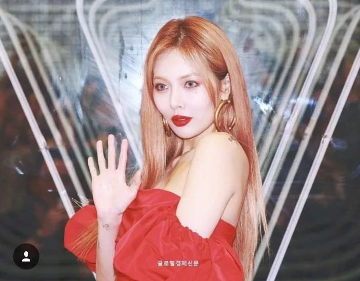 金泫雅美瞳 (泫雅美瞳青色)