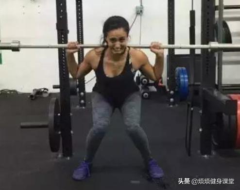 跑步膝盖内扣几个动作解决,膝盖内扣训练方法大全集