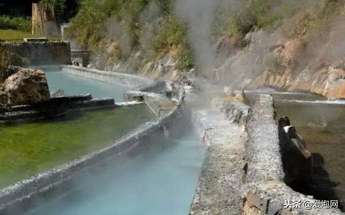 云南十大最美温泉,不但美食众多,美女也如云,带你泡遍全云南!