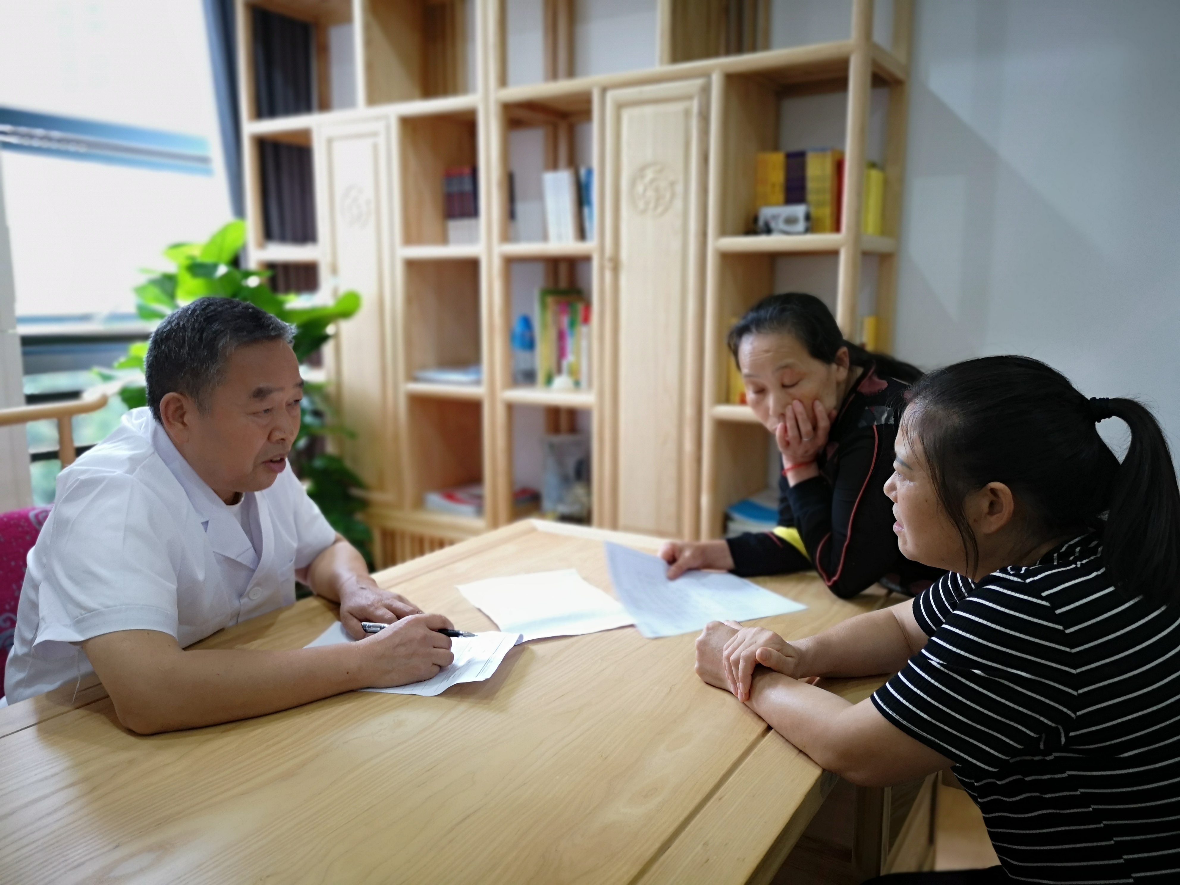 男性更年期怎样补充雄性激素,男性更年期补充雄激素