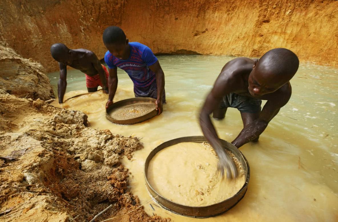 钻石为啥是个骗局,钻石为何被称为20世纪最大骗局